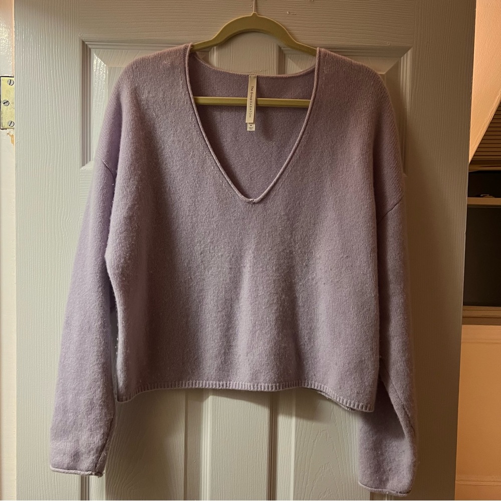 Aritzia the Group by Babaton Genre Cashmere Sweater, Lavender, Medium M